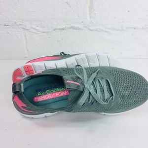 skechers dura lite